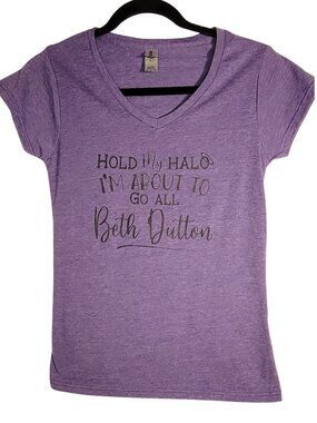 Yellowstone Hold My Halo Beth Dutton Festival V-Neck T-Shirt Purple Size S